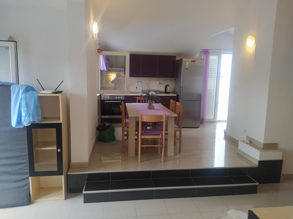 Apartmani Trubi 3 Vodice Luaran gambar