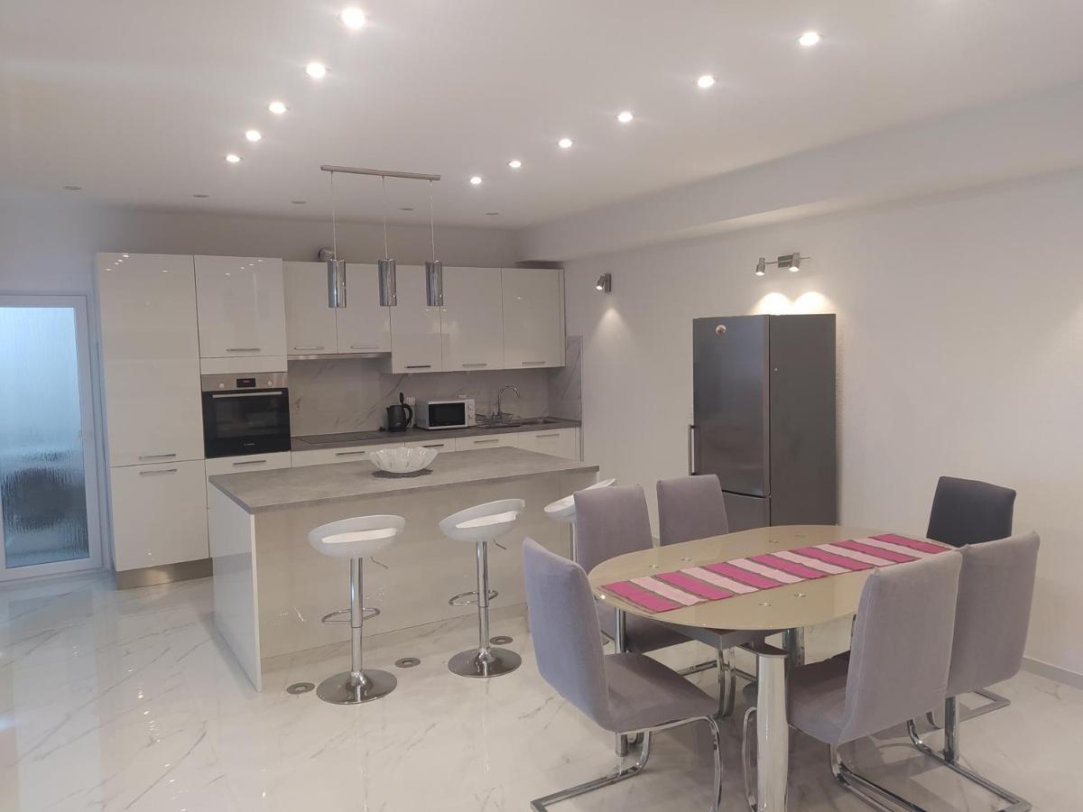 Apartmani Trubi 3 Vodice Luaran gambar